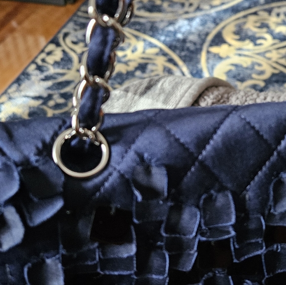 Chanel Medium Double Flap Bag Navy Blue – Limited Edition - Picture 4 of 10